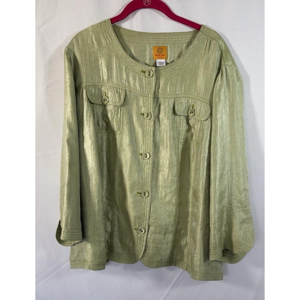 Ruby Red jacket top size 22W long sleeve button‎ up